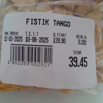 Kuruyemişte Çöp Ve Saygısız Hizmet