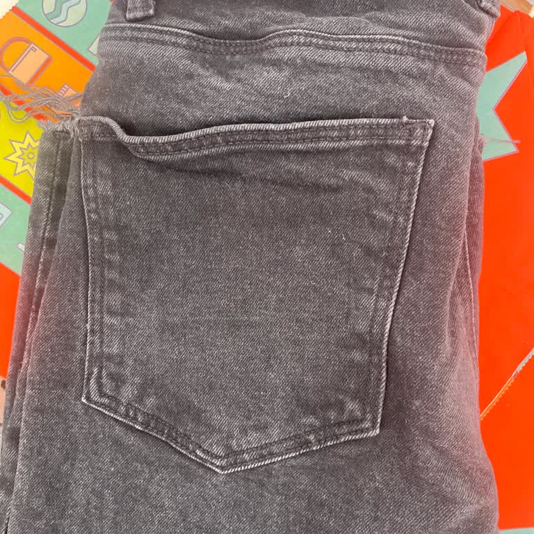 Solan Pantolon Ve Yetersiz Müşteri Hizmeti