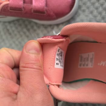 Yanlış Numara Krizi: Çocuk Ayakkabısında Beklenmedik Hata Ve İletişim Eksikliği