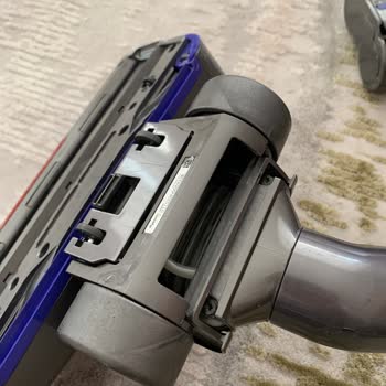 Dyson Süpürgemin Parçaları Beklenenden Hızlı Bozuldu