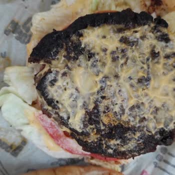 Azalan Hizmet Kalitesi Ve İletişim Sorunları