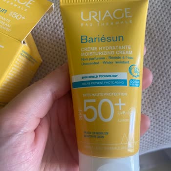 Uriage Güneş Kremi Cildimde Plastik Gibi Soyuluyor