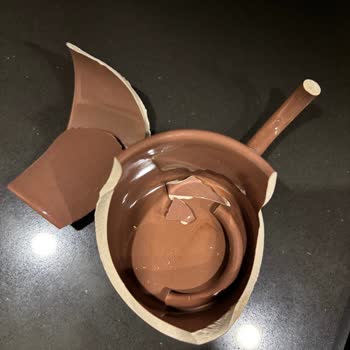 Keramika Fincanın Kulp Sorunu