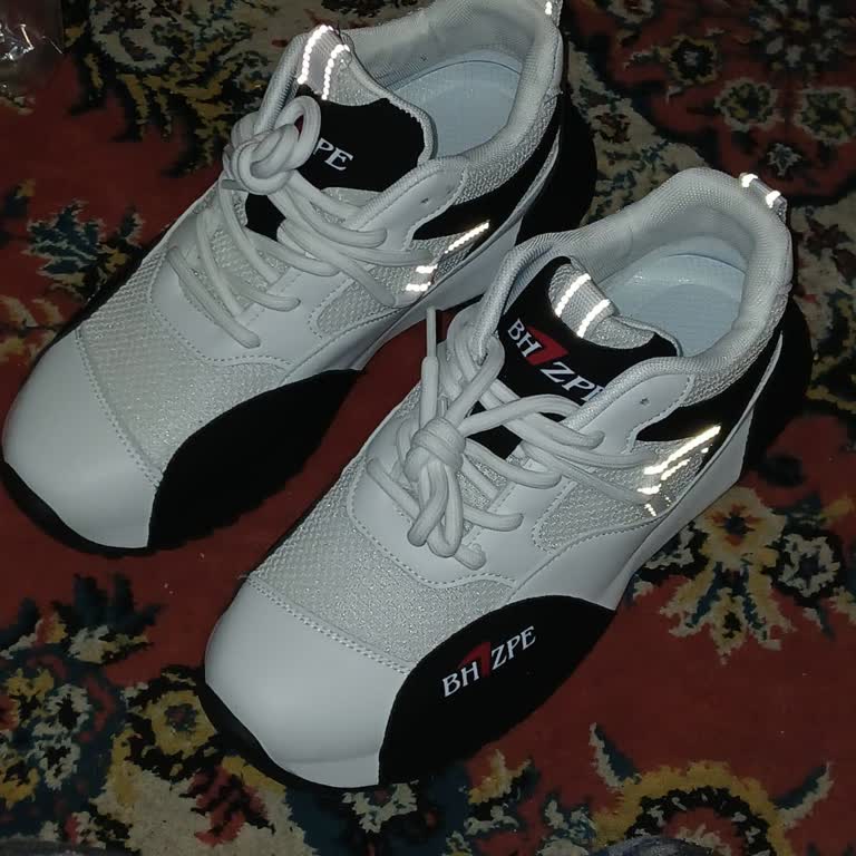 Yanlış Numara Ayakkabılarla Bayram Sıkıntısı