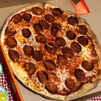 Yanmış Ve Soğuk Pizza Teslimatı: Müşteri Memnuniyetsizliği