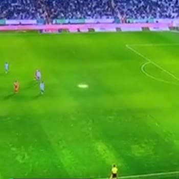 Digiturk Arka Ekranda Net Olmayan Görüntü Şikayeti!