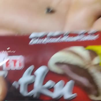 Eti Tutku Bisküvisi İçinden Taş Çıkması