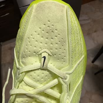 Nike Sneaks Up Ayakkabılarında Kalite Problemi