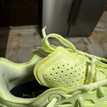 Nike Sneaks Up Ayakkabılarında Kalite Problemi