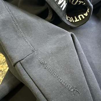 Nautica Shirt Pilled & Had Stitching Issues After 2 Wears