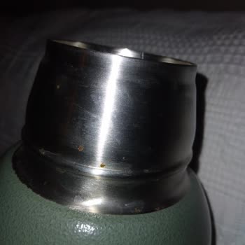 Kutupayısı Ömür Boyu Garanti Veren Stanley Termos Küfleniyor!