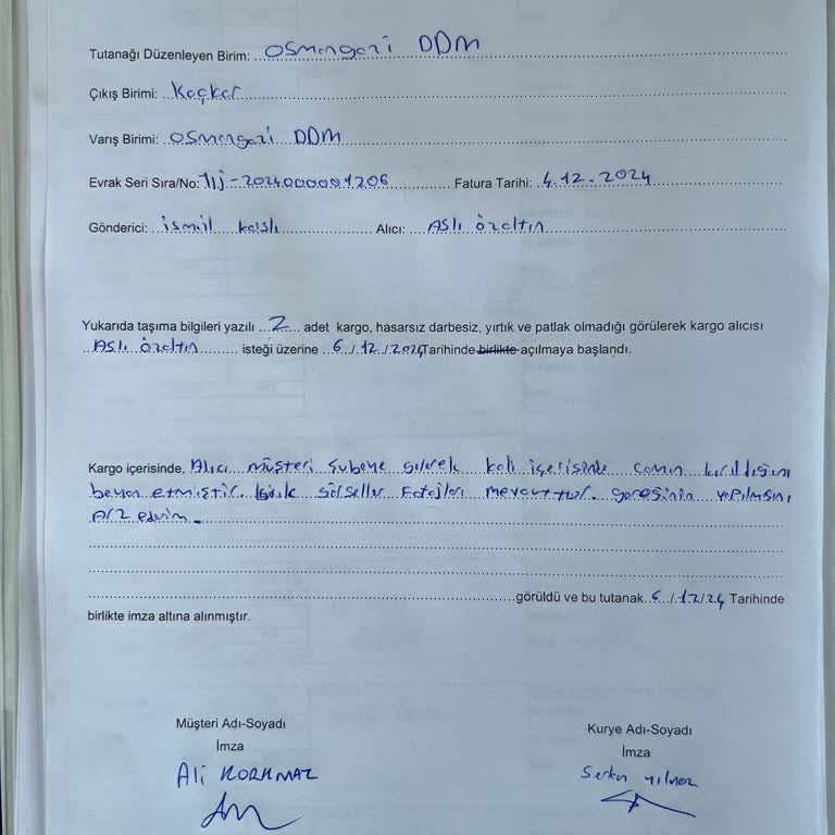 Kırık Kargo Ve İlgisiz Hizmet