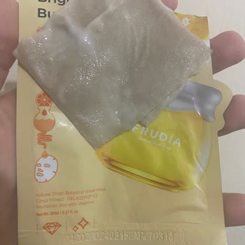 Tarihi Geçmiş Ürünler: Watsons'ta Bozulmuş Maskeler!