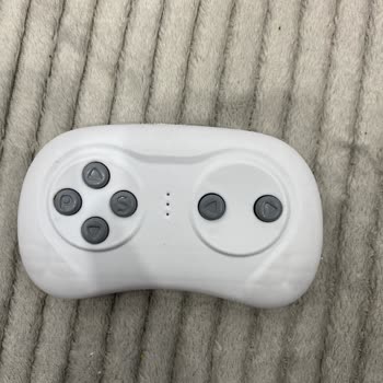 Kumandalı Arabanın Kumandası Bozuk Çıktı, Yardım Bekliyoruz