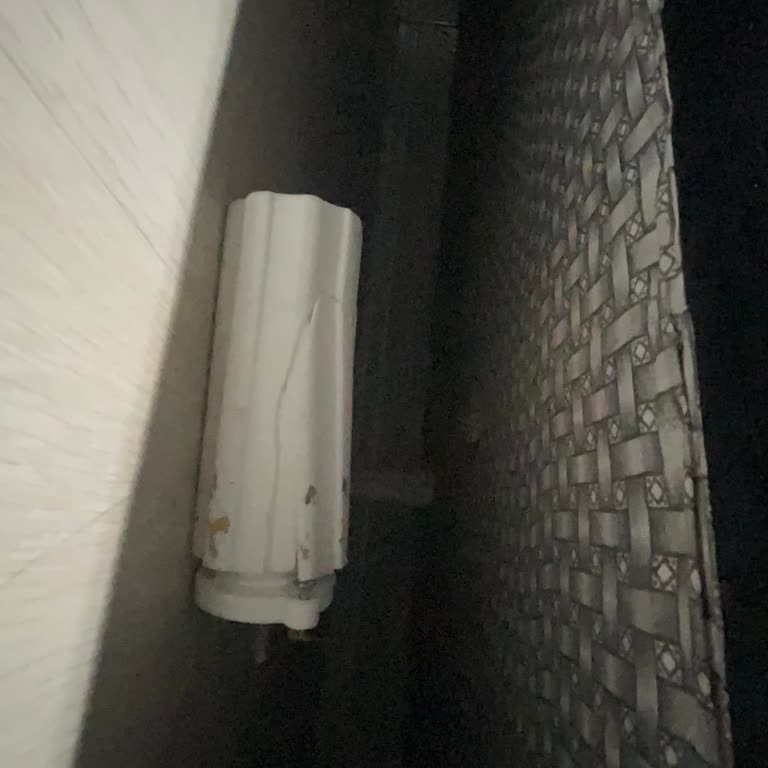 Koltuk Ayakları Sorunu Ve İlgisiz Müşteri Hizmetleri