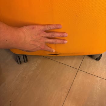 Unutulan Bavul Ve Hasarlı Teslimat