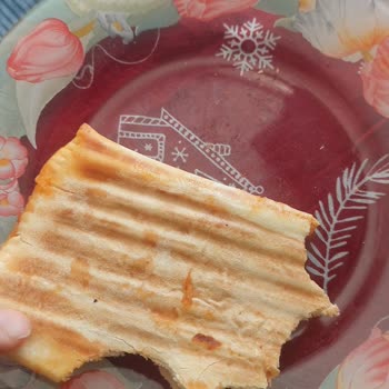 Superfresh Tost Pizza: Görsel Ve Lezzet Hayal Kırıklığı