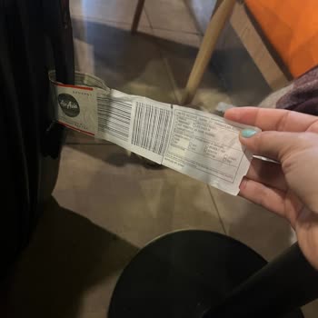 Air Asia'nın İlgisizliği Ve Yanıltıcı Bilgilendirme