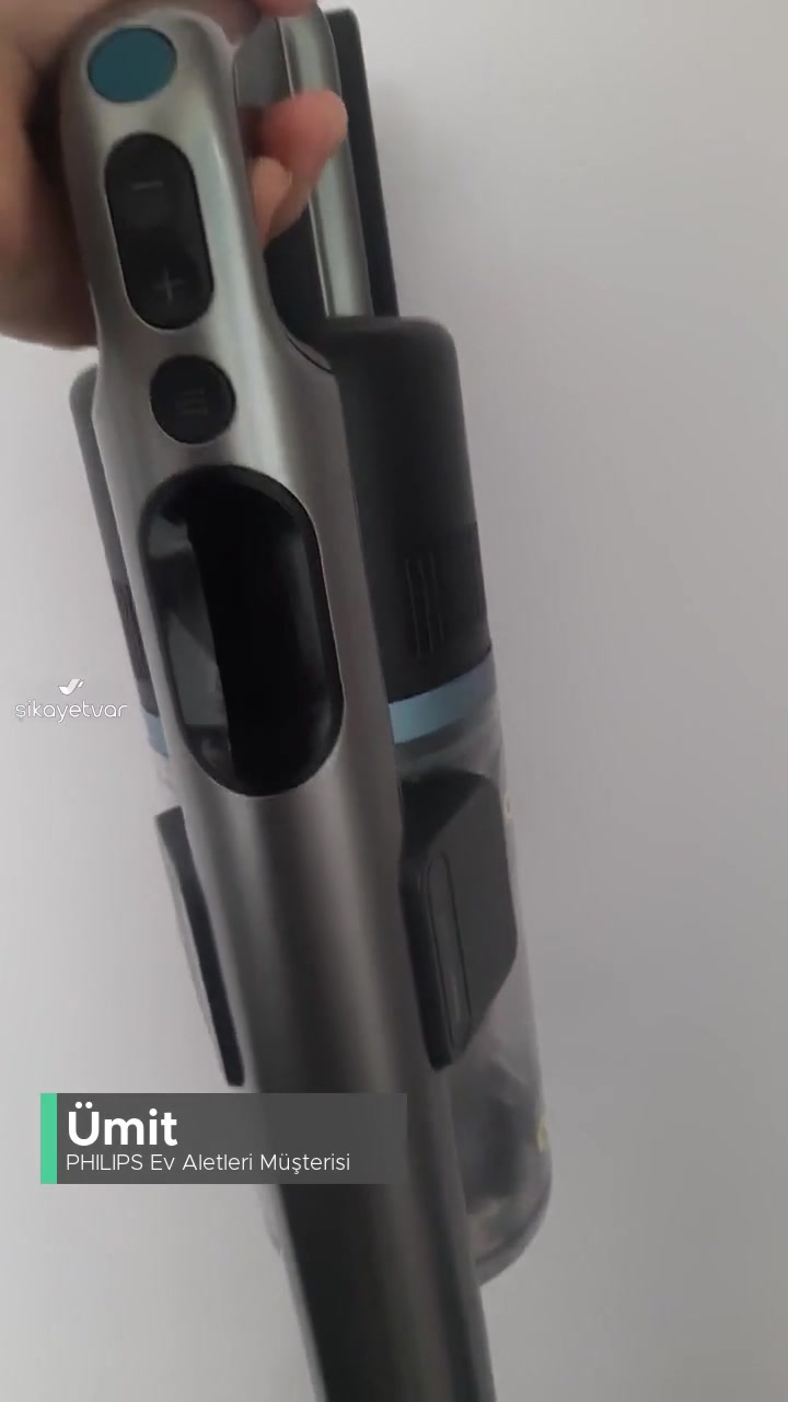 Philips 8000 Series Dikey Süpürgesi Şarj Hatası! videonun kapak resmi