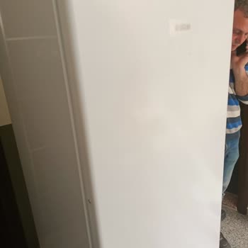 Yeni Alınan Derin Dondurucuda Üretim Hataları