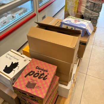 Ürün Tedarik Sorunları Ve Personel Eksikliği Mağaza İşleyişini Zorluyor