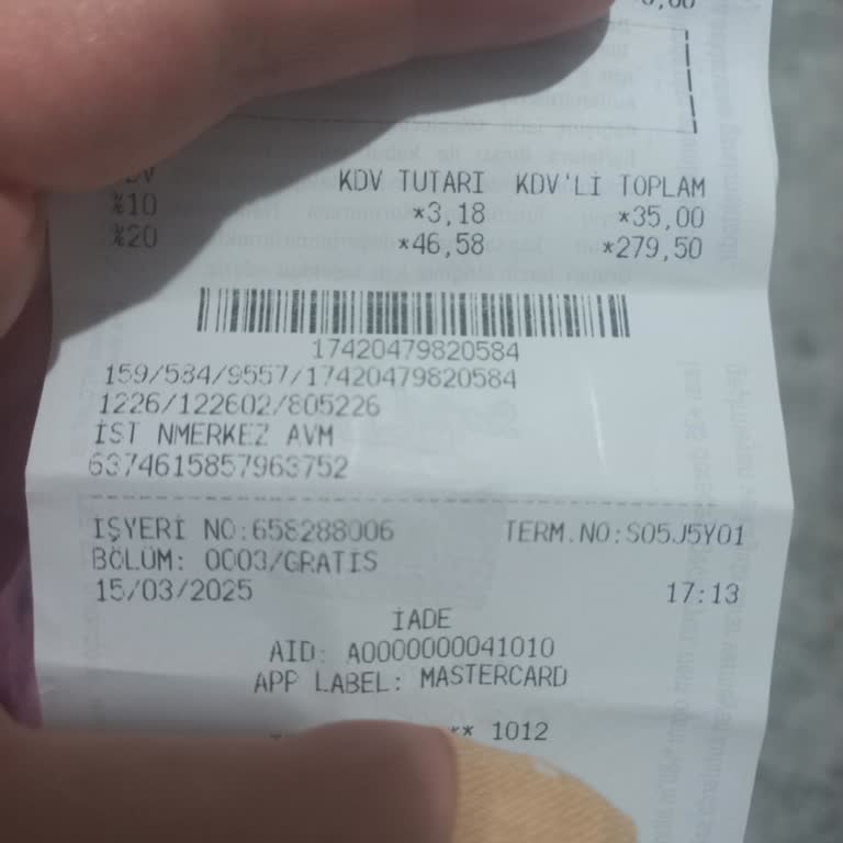 Gratis Mağazasında Poşetleme Sorunu Ve Kalite Endişesi