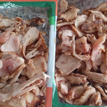 Banvit Yaprak Dönerde Çiğ Tavuk Şoku