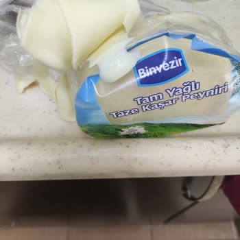 Kaşar Peynirinde Mazot Kokusu Ve Acı Tat