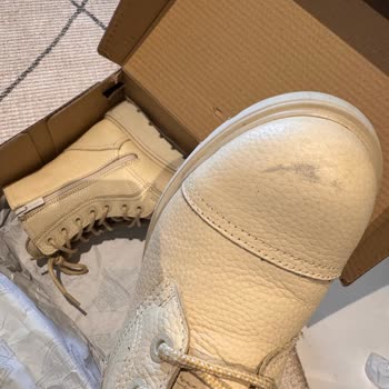 Harley Davidson Botlarda Şaşırtıcı Renk Solması