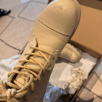 Harley Davidson Botlarda Şaşırtıcı Renk Solması