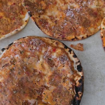 Yanmış Fındık Lahmacunlar: Sağlığımız Tehlikede