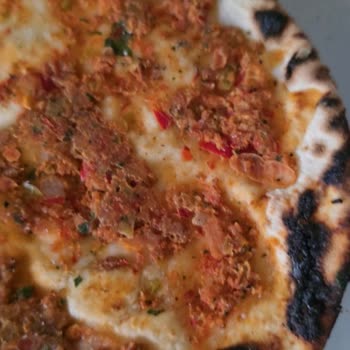 Yanmış Fındık Lahmacunlar: Sağlığımız Tehlikede