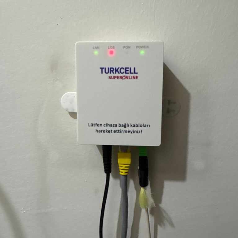 Sürekli Kesinti Ve Ulaşılamayan Müşteri Hizmetleri