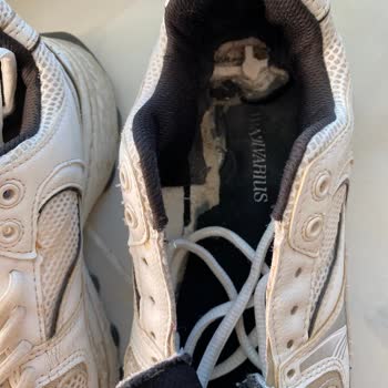 Stradivarius Ayakkabının Beklenmedik Kalite Sorunu