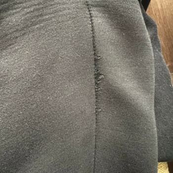 Nike Eşofman Altında Kalitesizlik Ve Müşteri Hizmetleri Sorunu