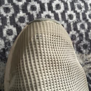 Reebok Ayakkabıda İç Astar Yırtılması Ve Müşteri Hizmetleri Sorunu