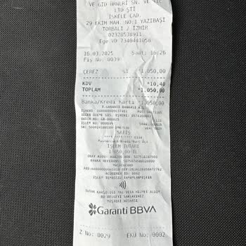 Kilitli Poşetler, Açık Ürünler Ve Dökülen Paramız