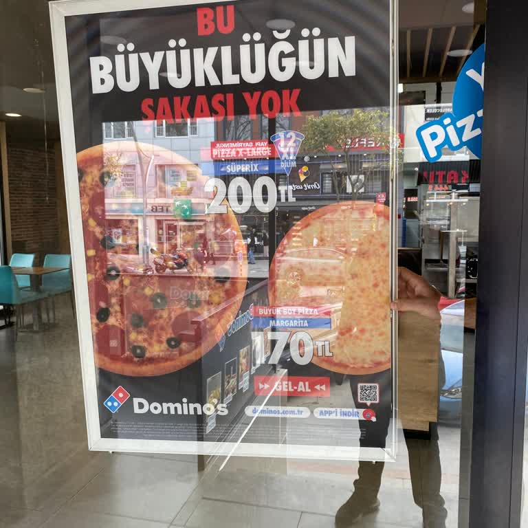 Domino's Gölcük Şubesinde Saygısız Hizmet