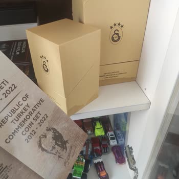 Koleksiyon Ürünlerime Zarar Veren Patlayan Kutu Kola