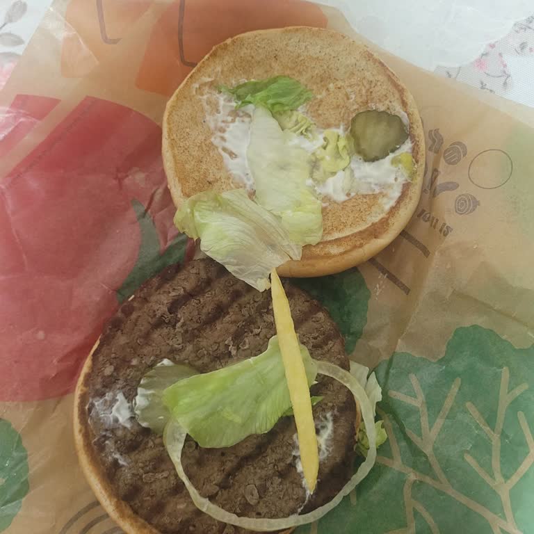 Burger King'den Gelen Boş Whopper Şoku