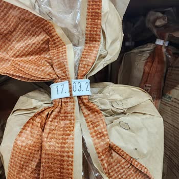 İstanbul Halk Ekmek Ümraniye'de Tarihi Geçmiş Ekmek Sorunu