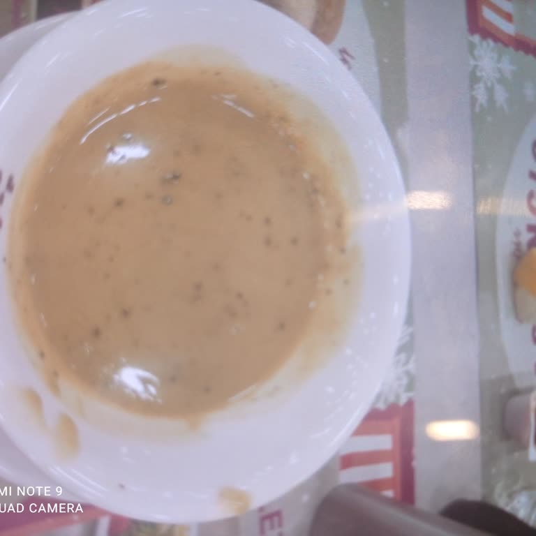 Antalya Beach Park'ta Tavuk Dünyası'nda Sipariş Hatası Ve Uzun Bekleme Süresi