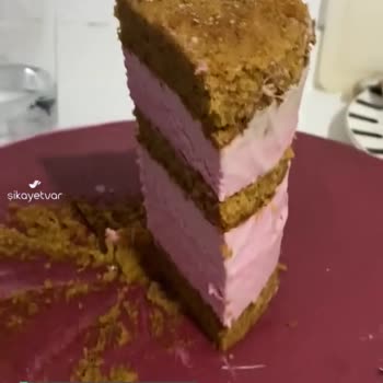 Tarihi Kuzguncuk Fırını Pasta İstedik Krema Ve Kek Çıktı!