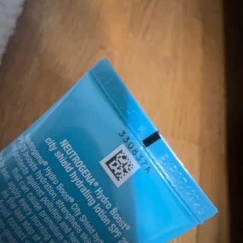 Neutrogena Ürününün Bozulmuş Kokusuyla Hayal Kırıklığı