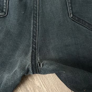 Kalitesiz Kot Pantolonlar Ve Mavi'nin Yetersiz Çözümü