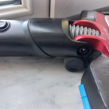 Süpürge Başlığı İçin Yüksek Ücret Talebi