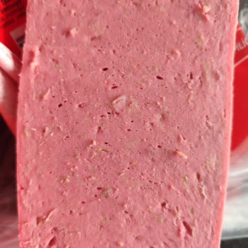 Piliç Salamda İstenmeyen Maddeler