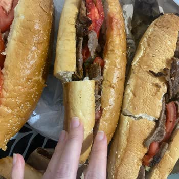 İftar Saati Fiyaskosu: Bayat Ekmek Ve Yanlış Sipariş