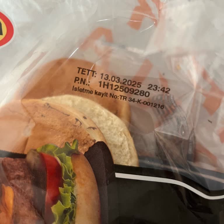 Tarihi Geçmiş Ürün Ve İlgisiz Müşteri Hizmeti Deneyimi