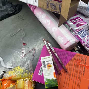 Kırık Ürünler Ve Yanıltıcı Müşteri Hizmetleri